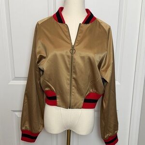 ⭐️🔴 Forever21 Contemporary Satin Lightweight Bomber Jacket Medium